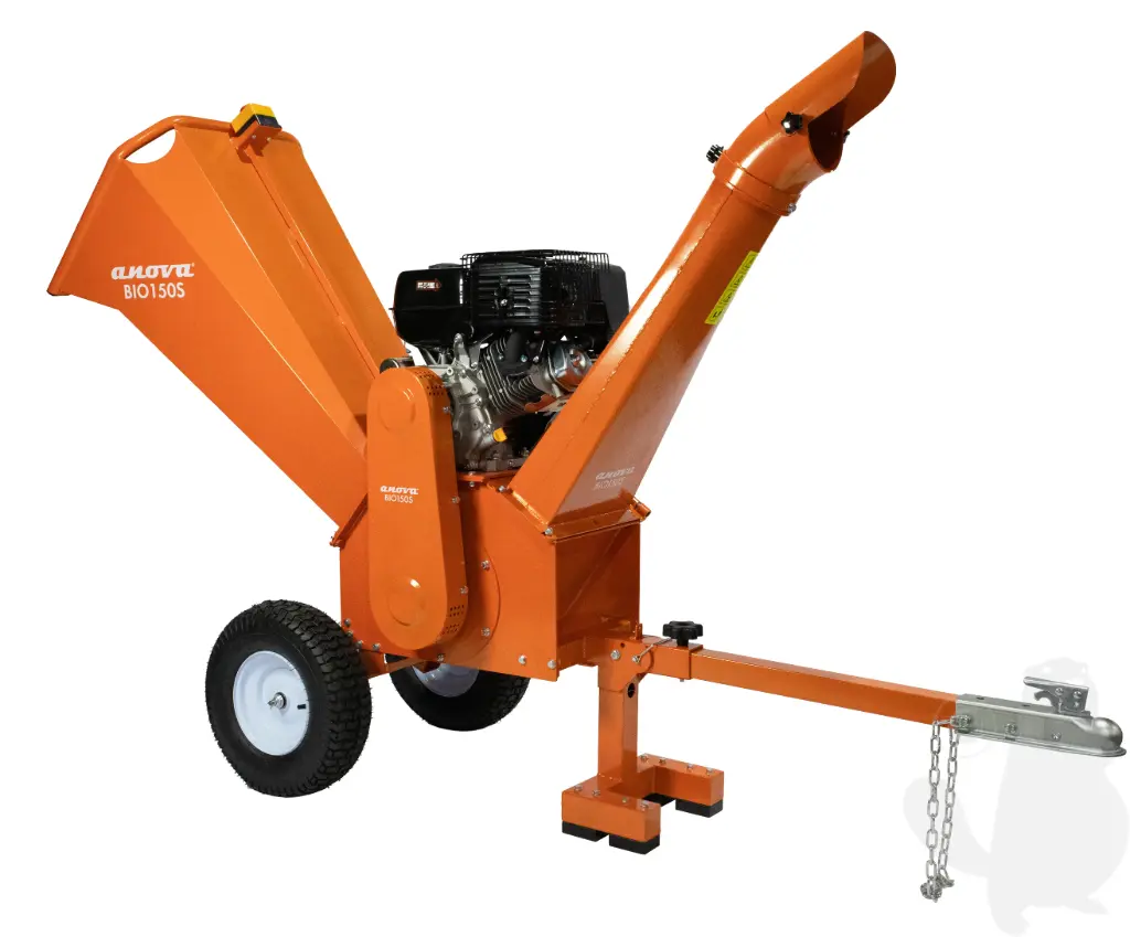 BROYEUR AVEC MOTEUR 15 CV